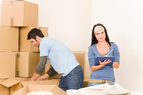 Packing and moving service for residential and commercial customers