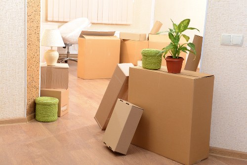 Removal van support for flats, houses, and offices in Hillingdon